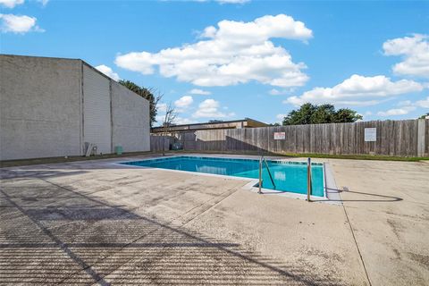 Tiny photo for 10075 Westpark Drive #84, Houston, TX 77042 (MLS # 53709870)