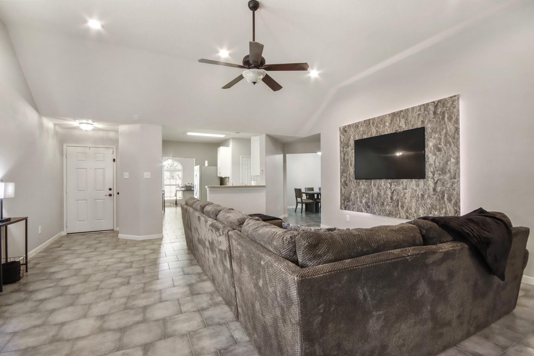 17911 Egret Lake Way