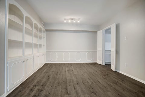 Photo of 353 N Post Oak Lane #819, Houston, TX 77024 (MLS # 26635821)