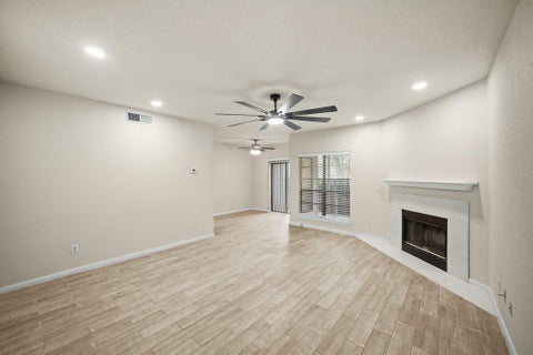 Photo of 9707 Richmond Avenue #113, Houston, TX 77042 (MLS # 87715105)