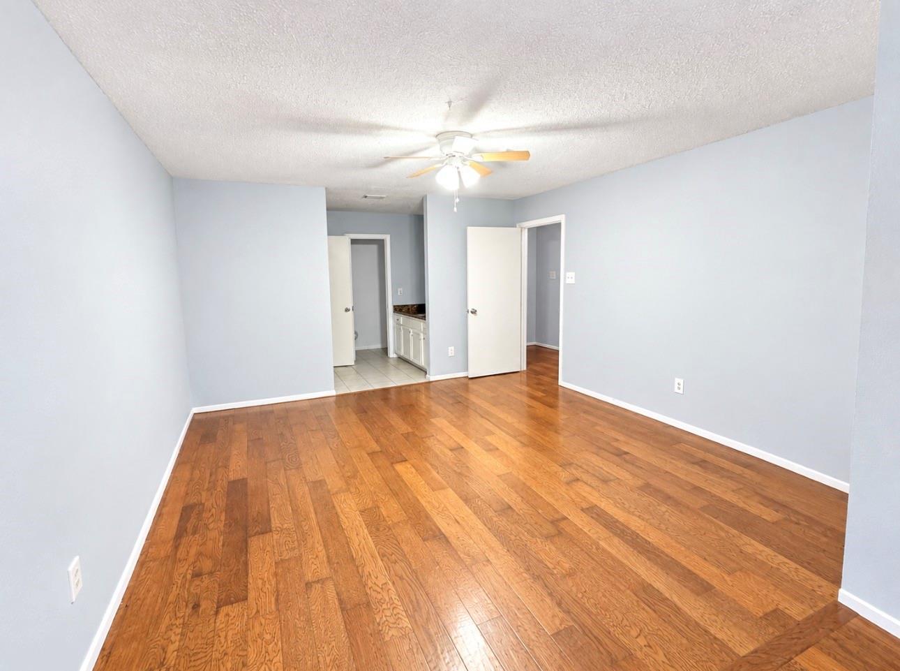 1326 Barrowgate Drive