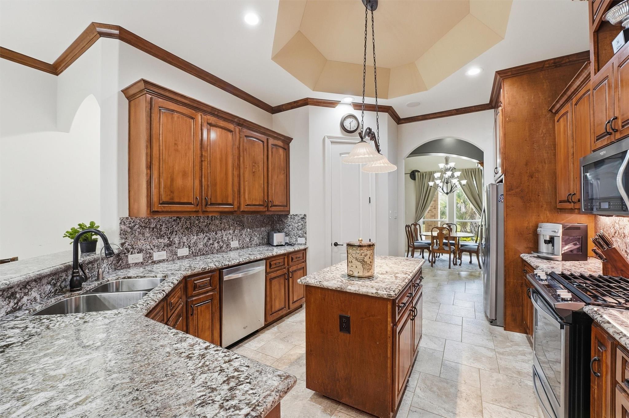 19623 Fairway Island Drive