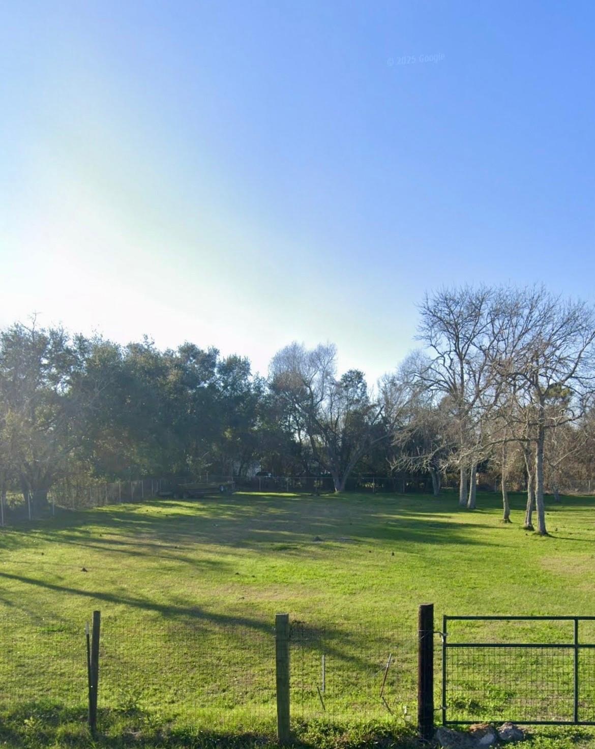 2 S Tower Road