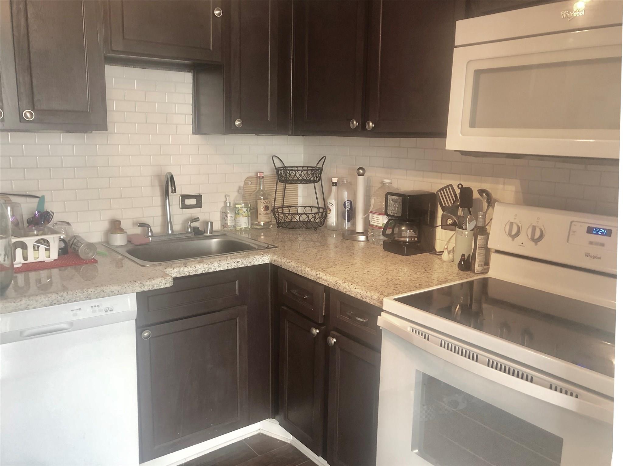 2016 Main St Street 1511