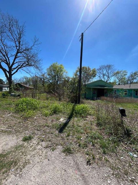 Photo of 5222 Bennington Street, Houston, TX 77028 (MLS # 92766116)