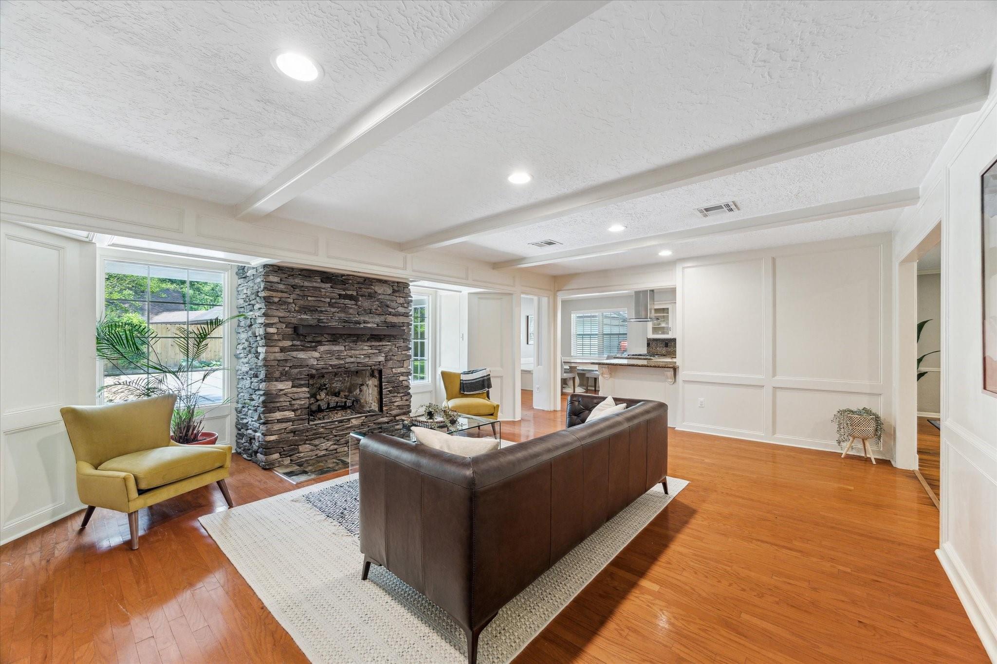 3106 Redwood Lodge Drive