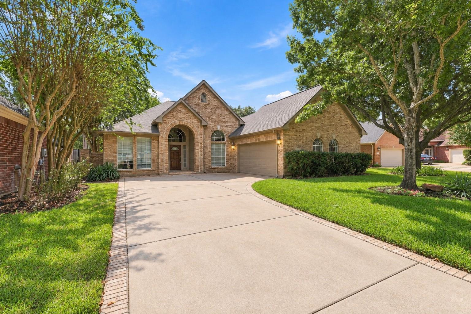21015 Eagle Bend