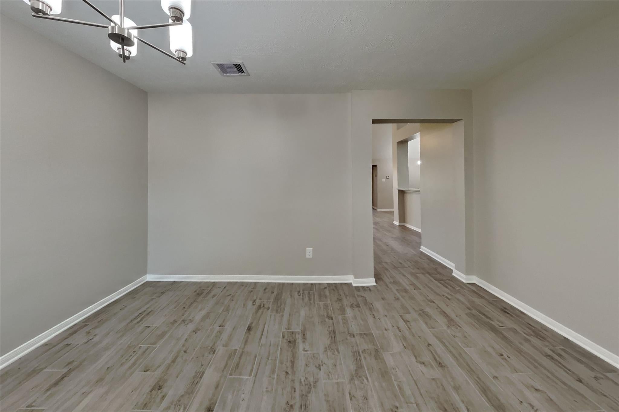 3431 W Rainmill Drive