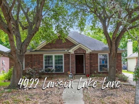 Photo of 4922 Lawson Lake Lane, Richmond, TX 77407 (MLS # 11182940)