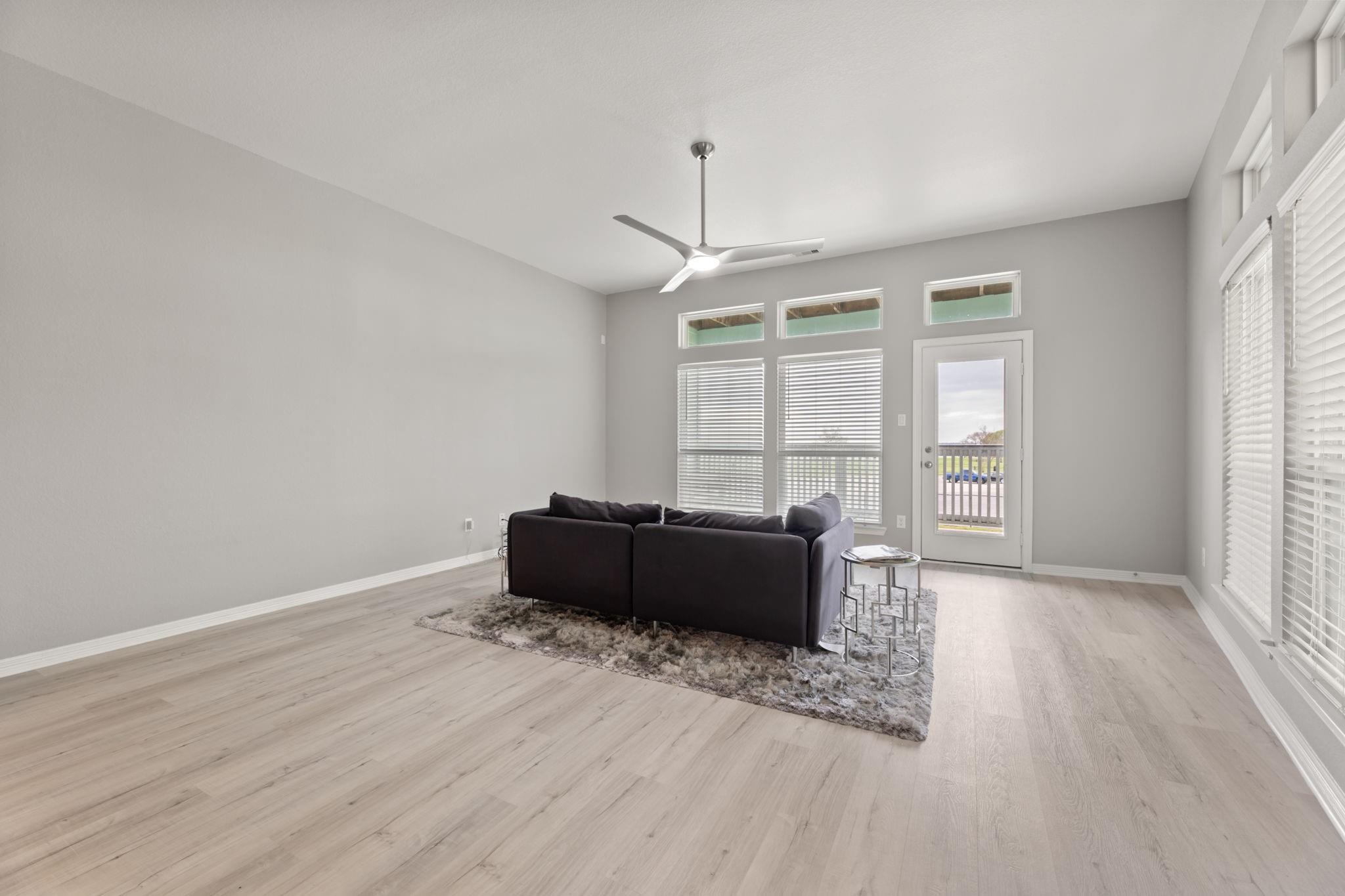 709 N Bayshore Drive