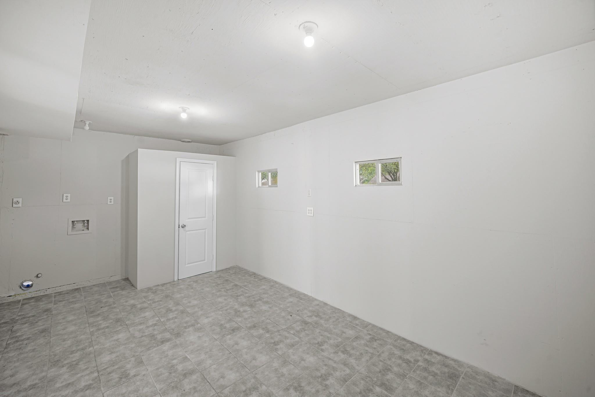 7403 W Fuqua Drive