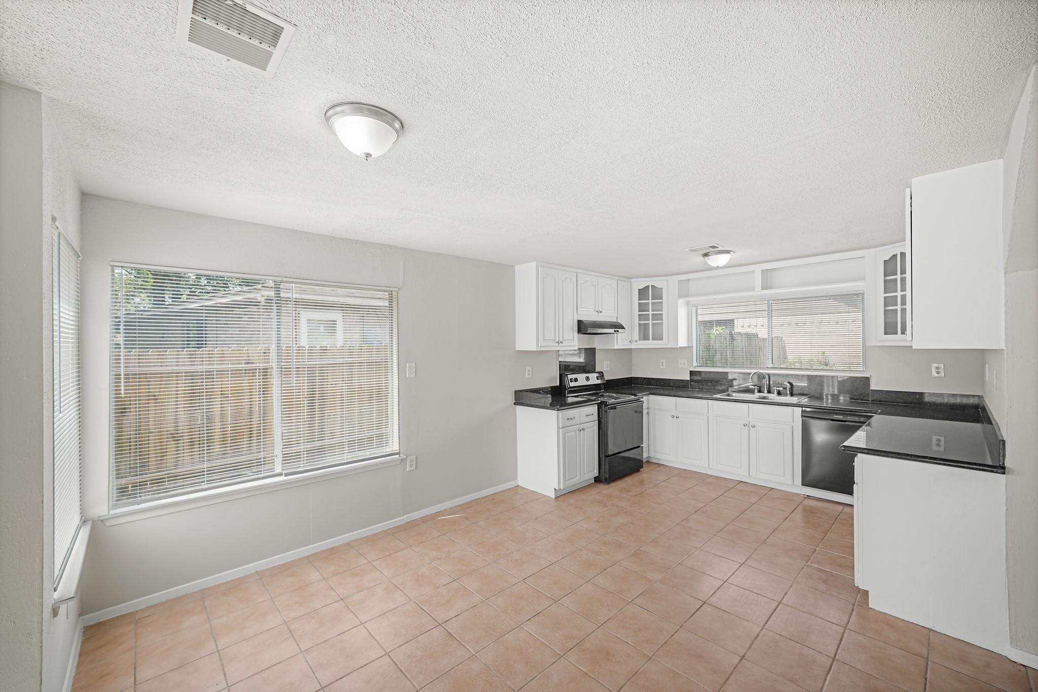 7403 W Fuqua Drive