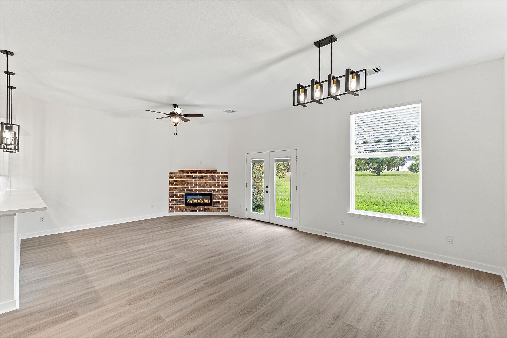 14828 Spica Court