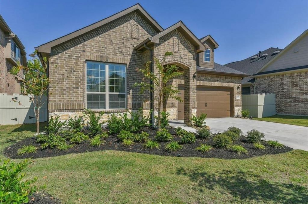 Photo of 10005 Red Beadtree Pl Pl, Conroe, TX 77385 (MLS # 40869666)
