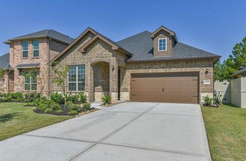 Photo of 10005 Red Beadtree Pl Pl, Conroe, TX 77385 (MLS # 40869666)