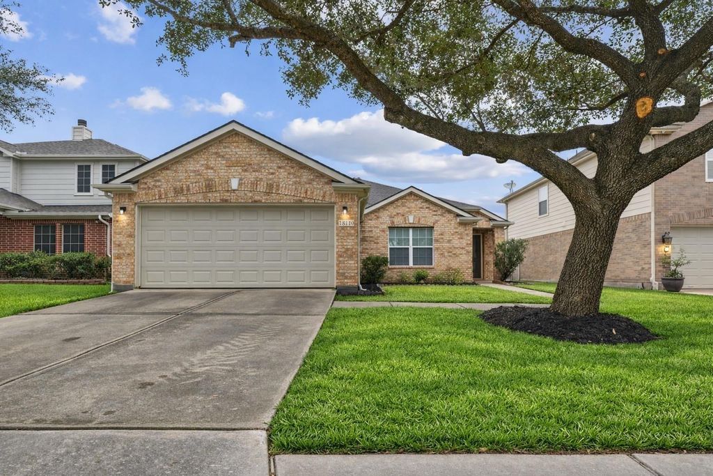 Photo of 18110 Jills Way Lane, Cypress, TX 77429 (MLS # 10765441)