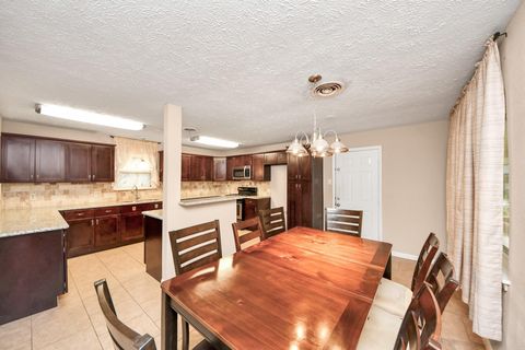 Tiny photo for 5758 Heron Drive, Houston, TX 77033 (MLS # 39268594)