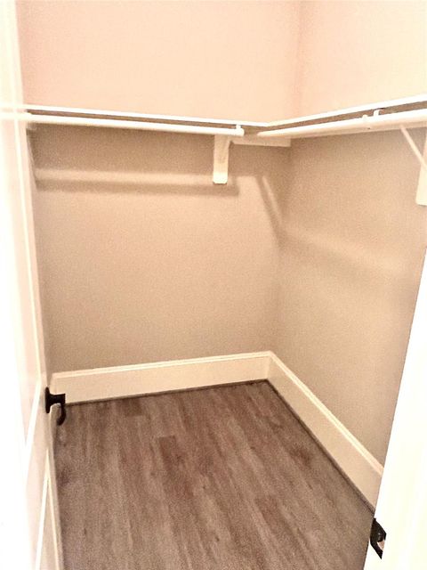 Tiny photo for 1049 W 22nd Street #H, Houston, TX 77008 (MLS # 89091550)