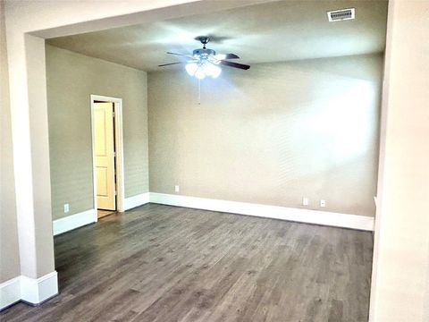 Tiny photo for 1049 W 22nd Street #H, Houston, TX 77008 (MLS # 89091550)