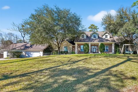 Photo of 1211 Cypress Lane, Kingwood, TX 77339 (MLS # 63041226)