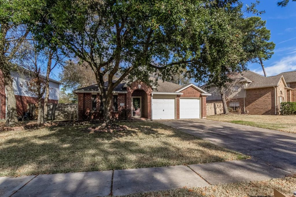 Photo of 21492 Palace Pines Drive, Kingwood, TX 77339 (MLS # 44991246)
