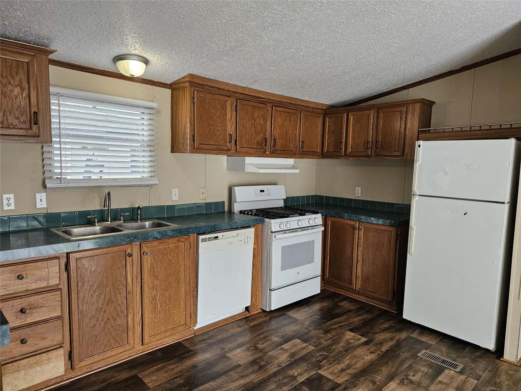 Photo of 827 Gregs Way WAY, Huffman, TX 77336 (MLS # 27314928)
