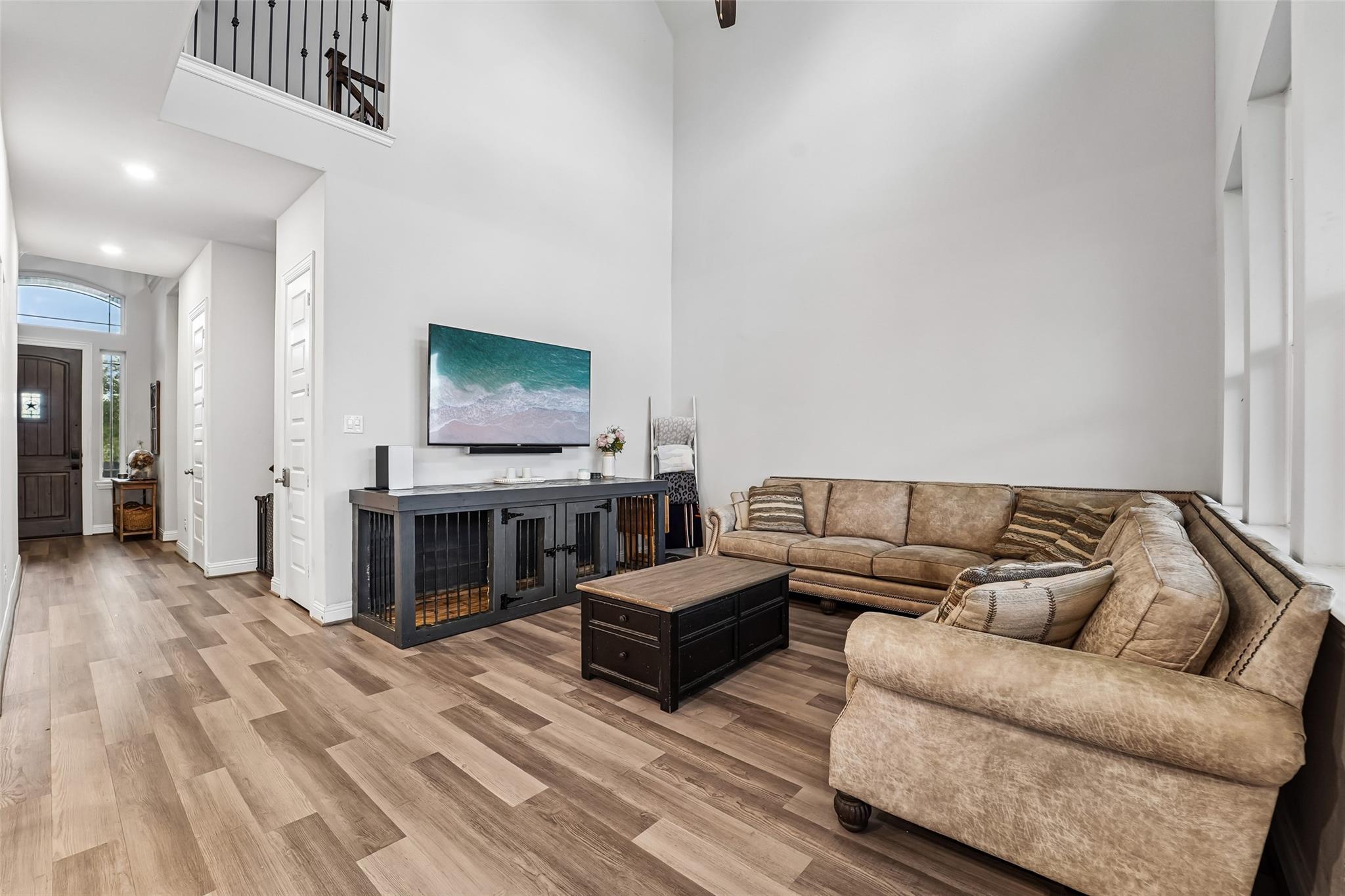 11715 Autumn Leaf Drive