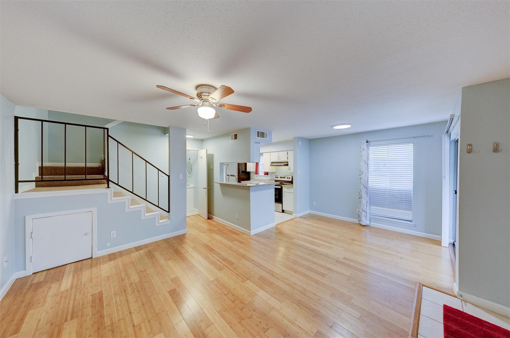 18800 Egret Bay Boulevard 201