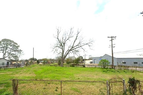 Photo of 1403 Edna Street, Baytown, TX 77520 (MLS # 5819565)