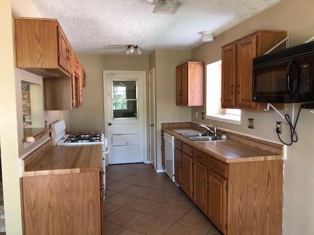 14002 Kathi Lynn Lane