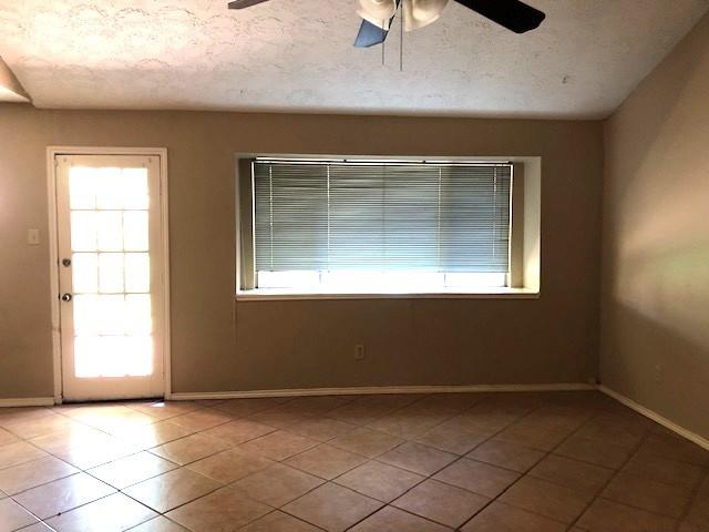 14002 Kathi Lynn Lane