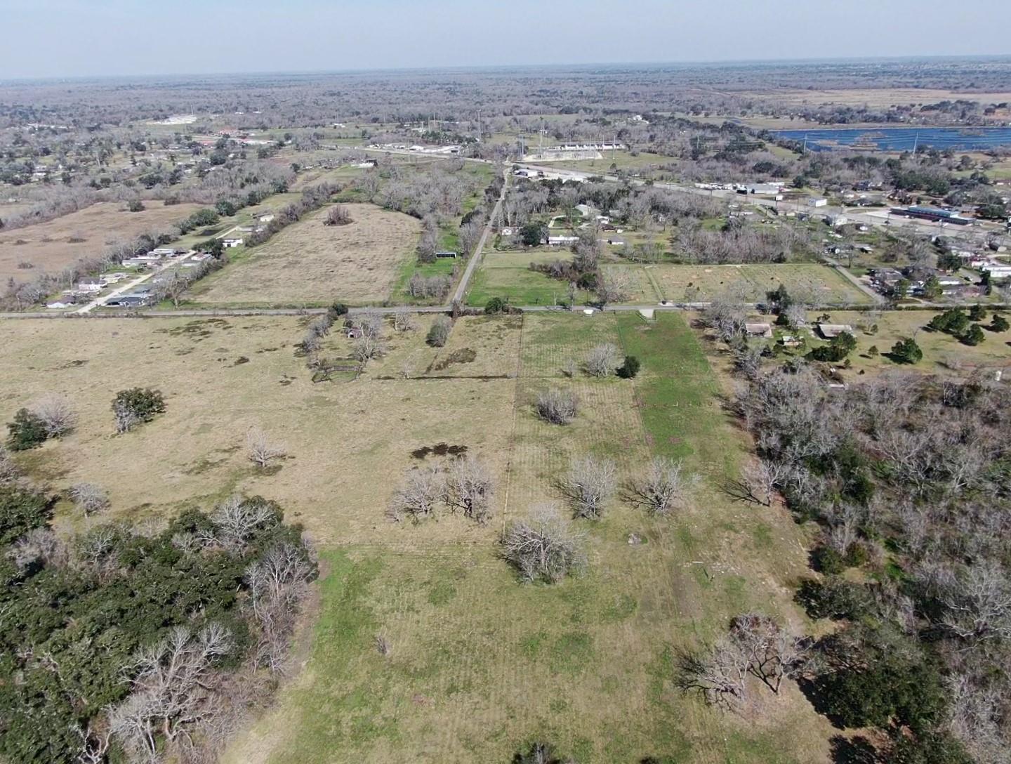 320 W Pleasant Street