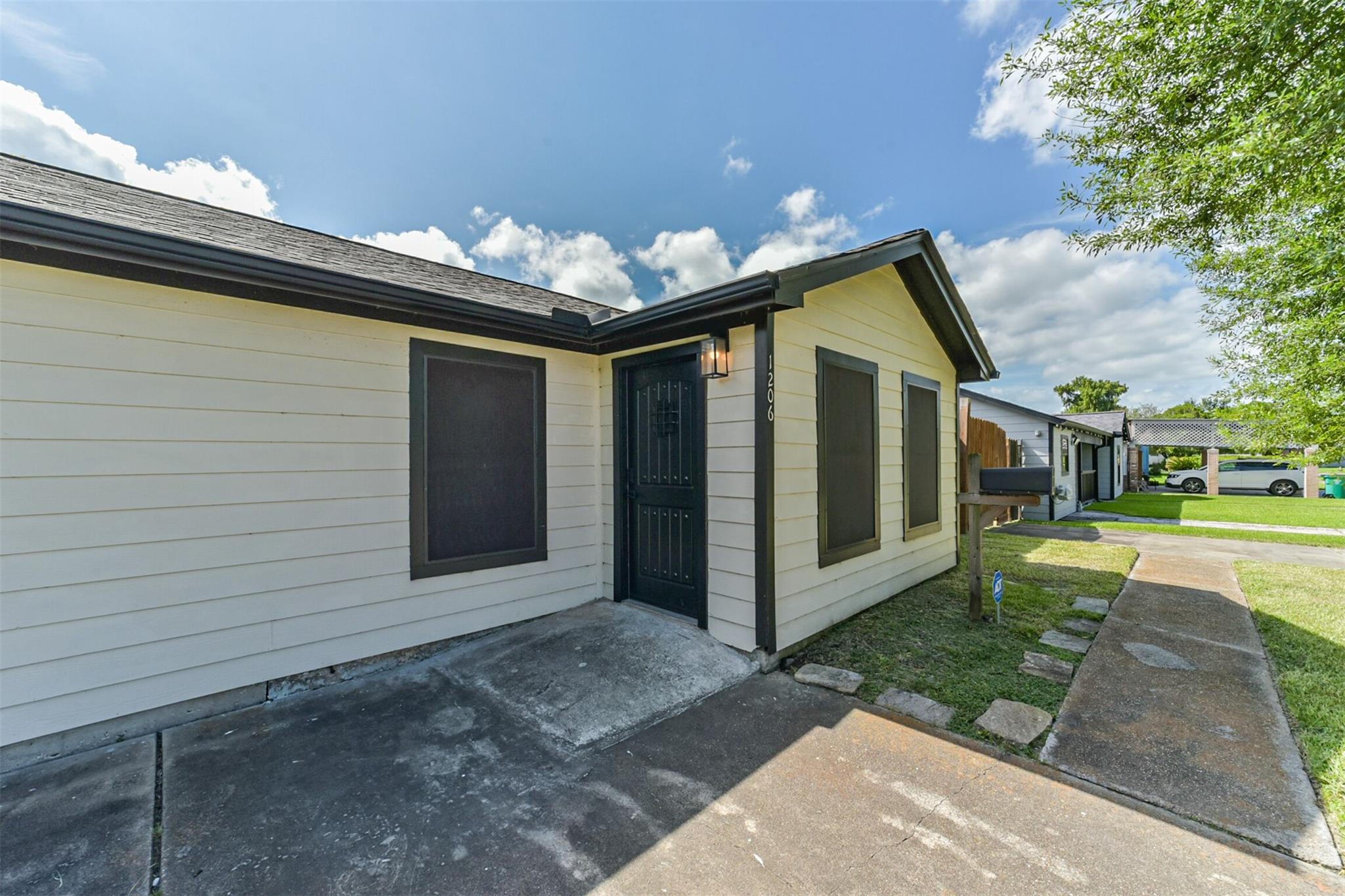 1206 Layton Street