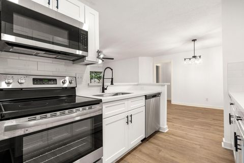 Tiny photo for 10633 Braes Bend Drive, Houston, TX 77071 (MLS # 70755542)