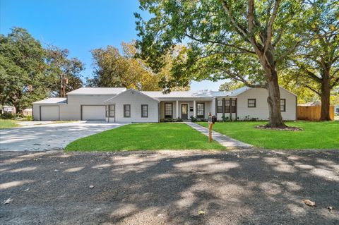 Photo of 1106 Oriole Lane, Wharton, TX 77488 (MLS # 57954680)