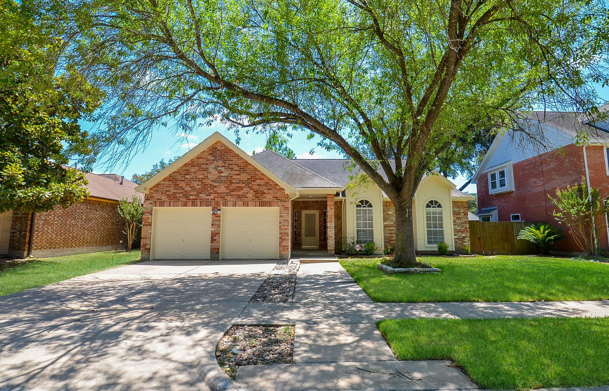 19127 Lookout Mountain Lane