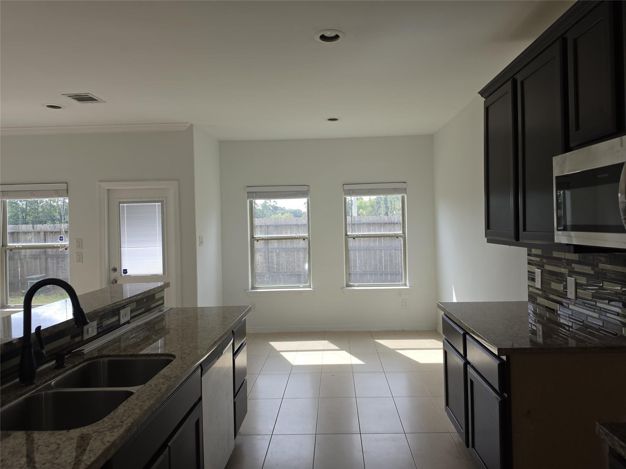7202 Foxmoor Lake Court