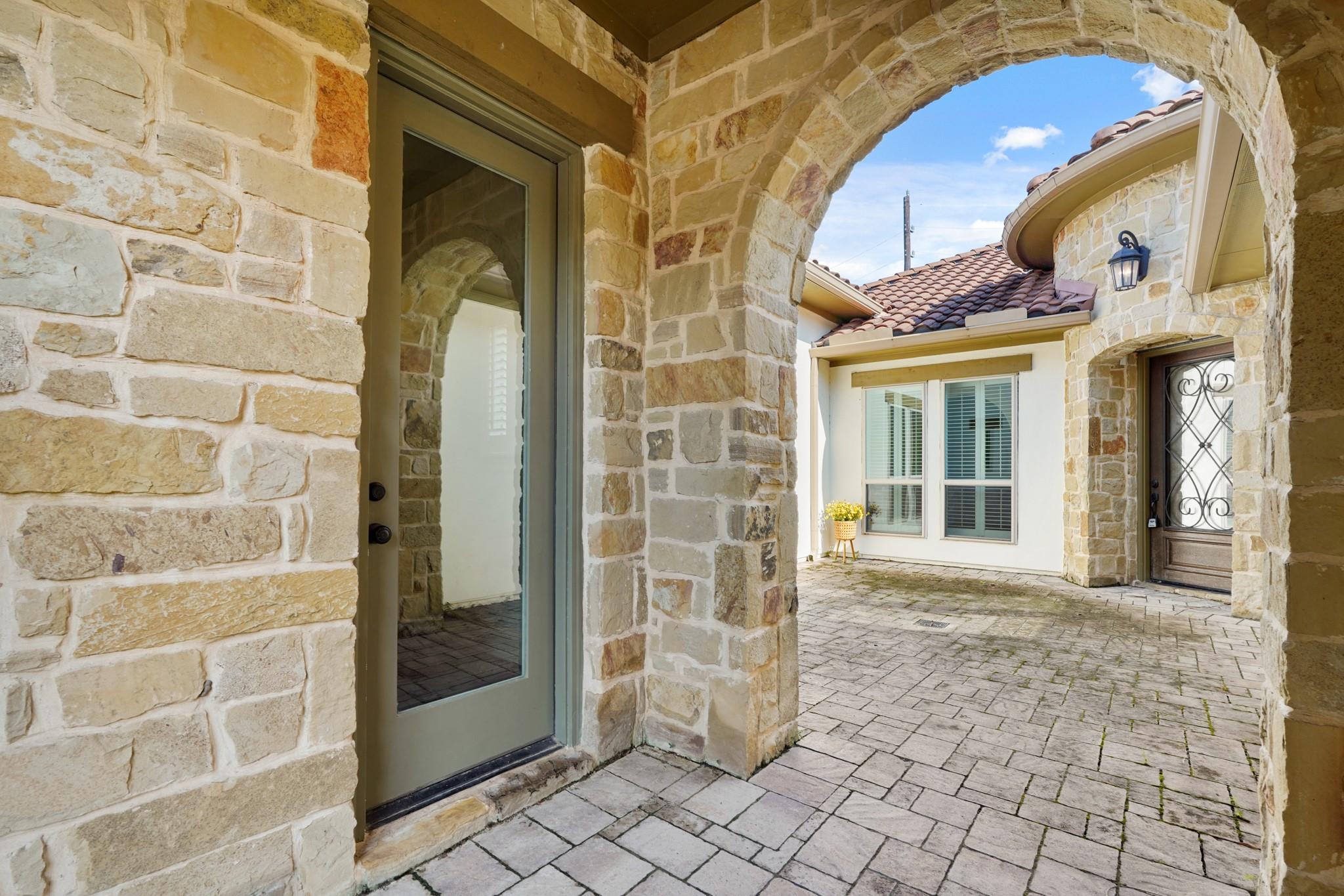 67 Quiet Vista Drive