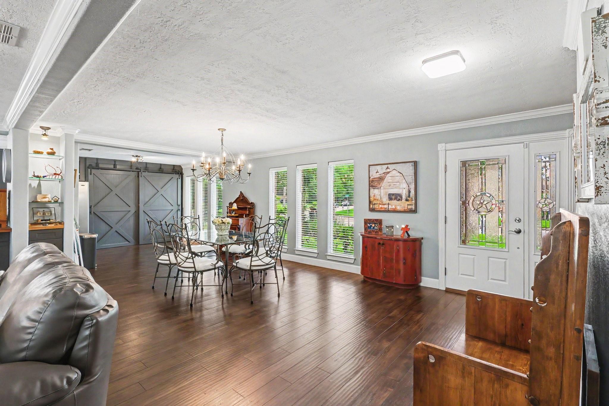 6711 Campden Drive