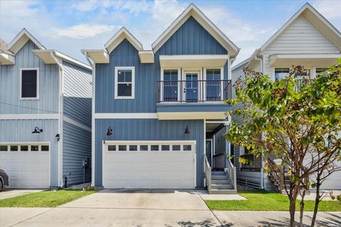 Photo of 3404 Castor Street, Houston, TX 77022 (MLS # 28952613)