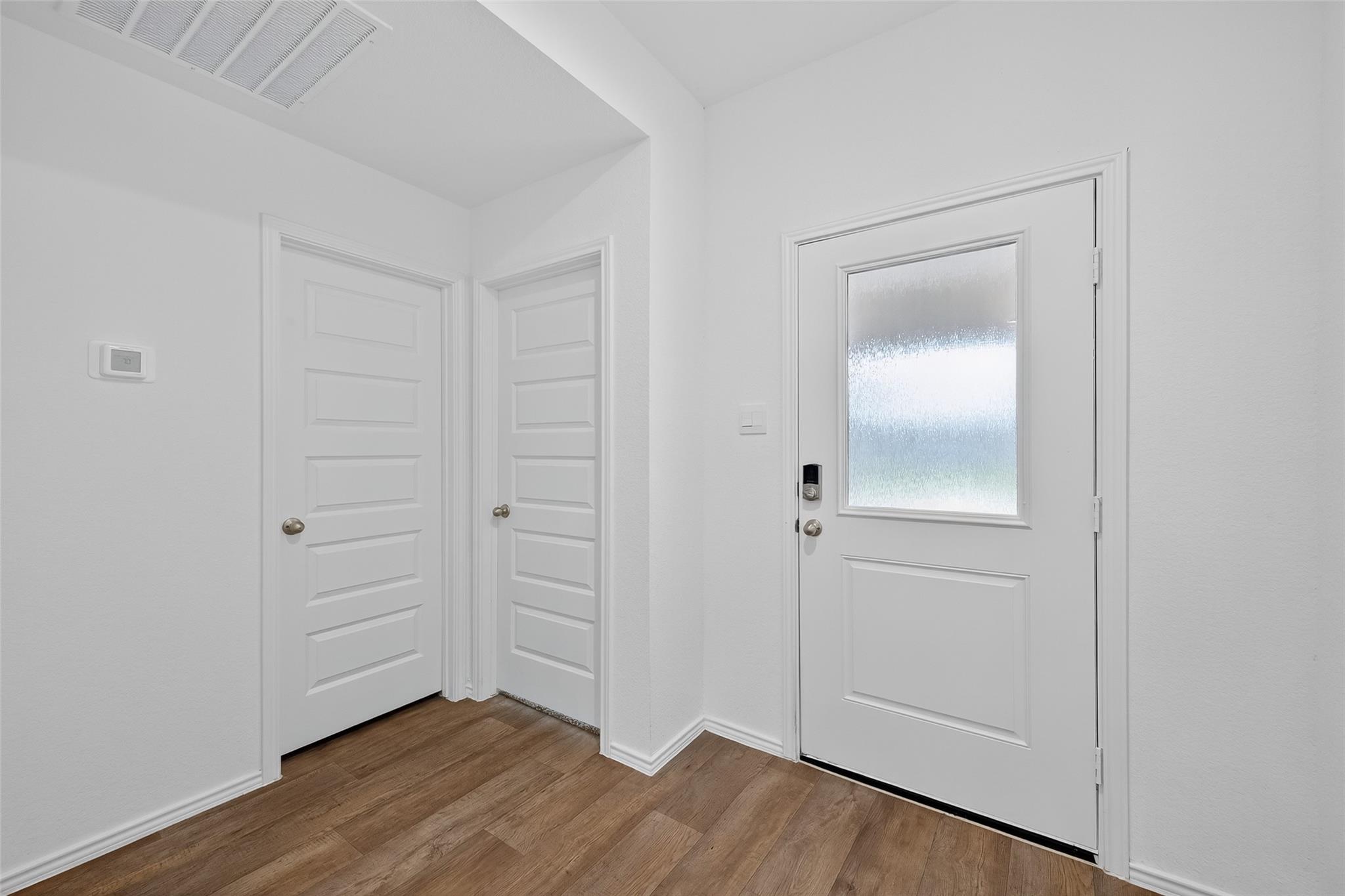 7411 Canyon Stream St