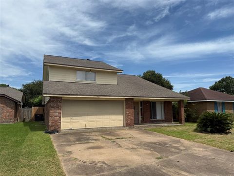 Photo of 921 S 6th Street, La Porte, TX 77571 (MLS # 56470937) Photo of 921 S 6th Street, La Porte, TX 77571 (MLS # 56470937)