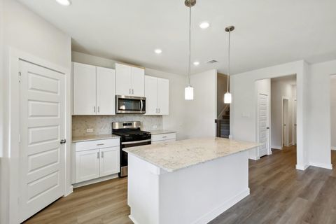 Photo of 19918 Emerald Bend Way, Conroe, TX 77346 (MLS # 27415288)