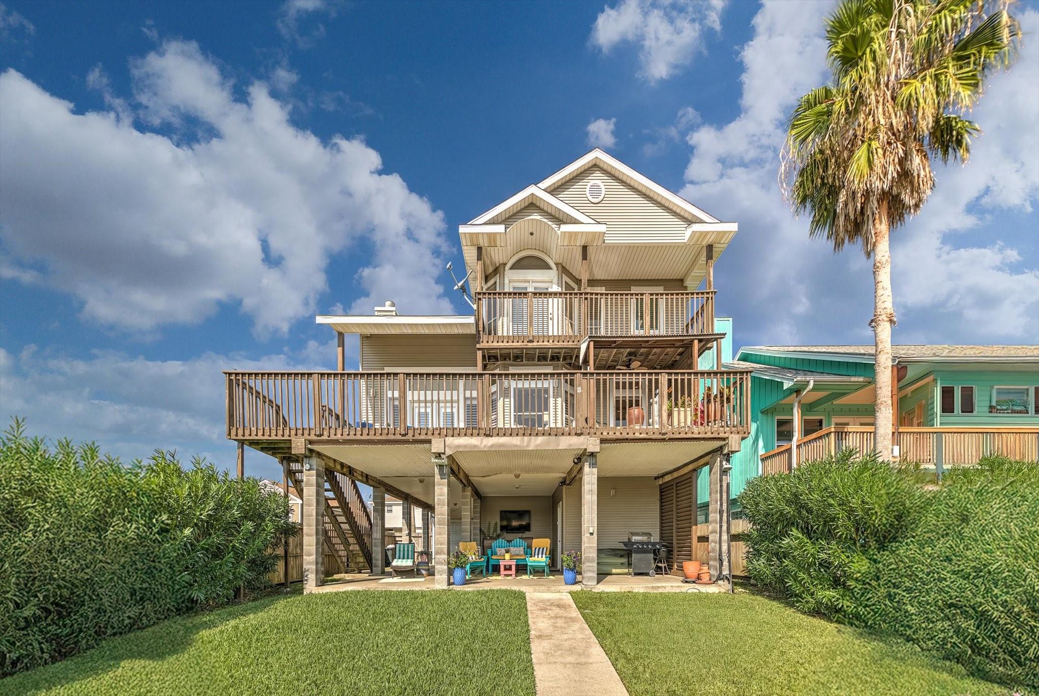 1095 Redfish Street