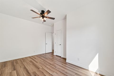 Tiny photo for 716 Zoe Street, Houston, TX 77020 (MLS # 96826217)