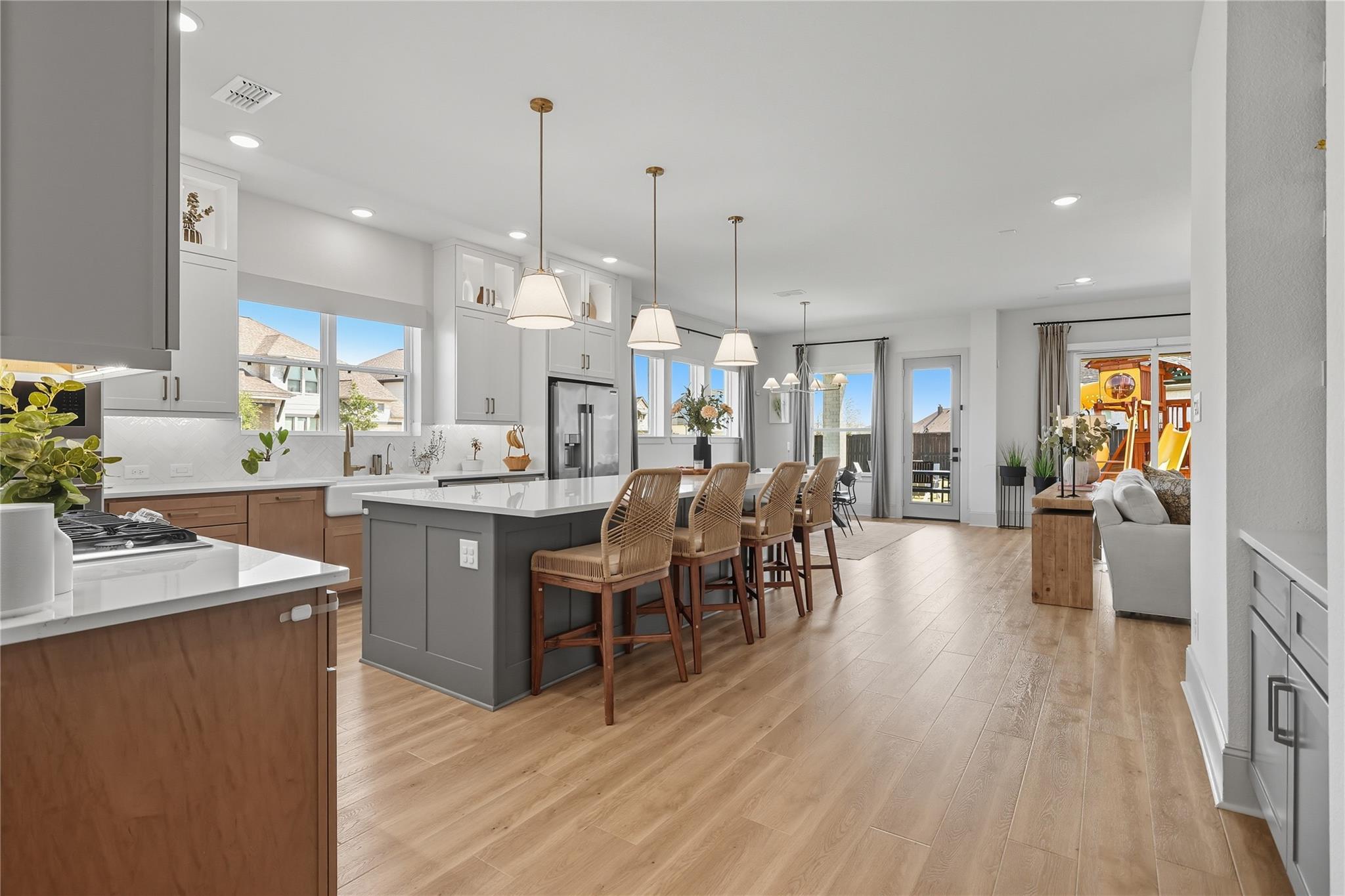 2734 Thunder Creek Drive