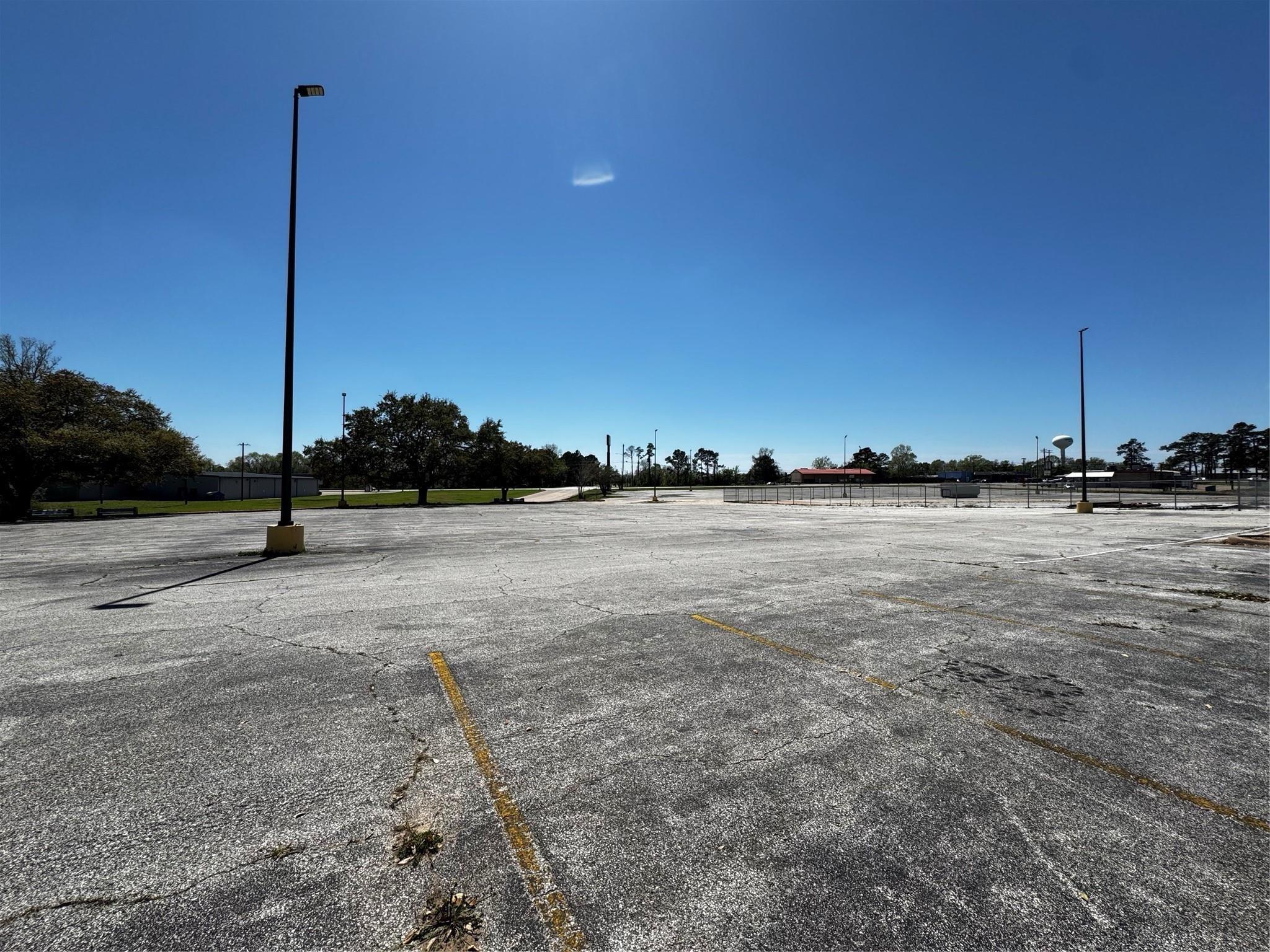 4 Acres Business 290