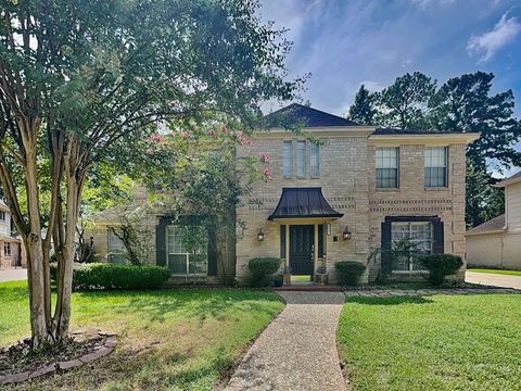 Photo of 6607 Gentle Bend Drive, Houston, TX 77069 (MLS # 2134181)