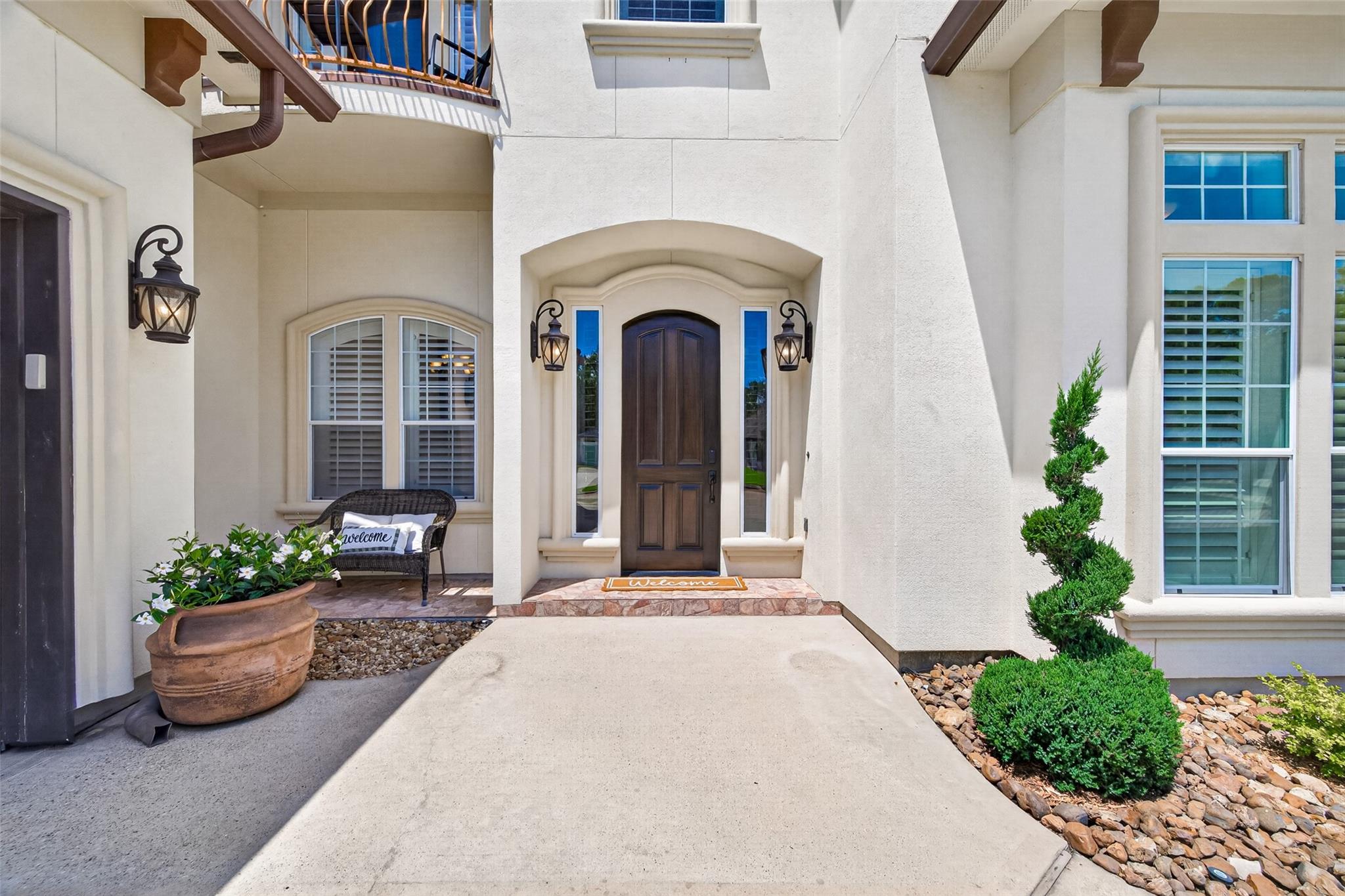 90 Wyndemere Drive