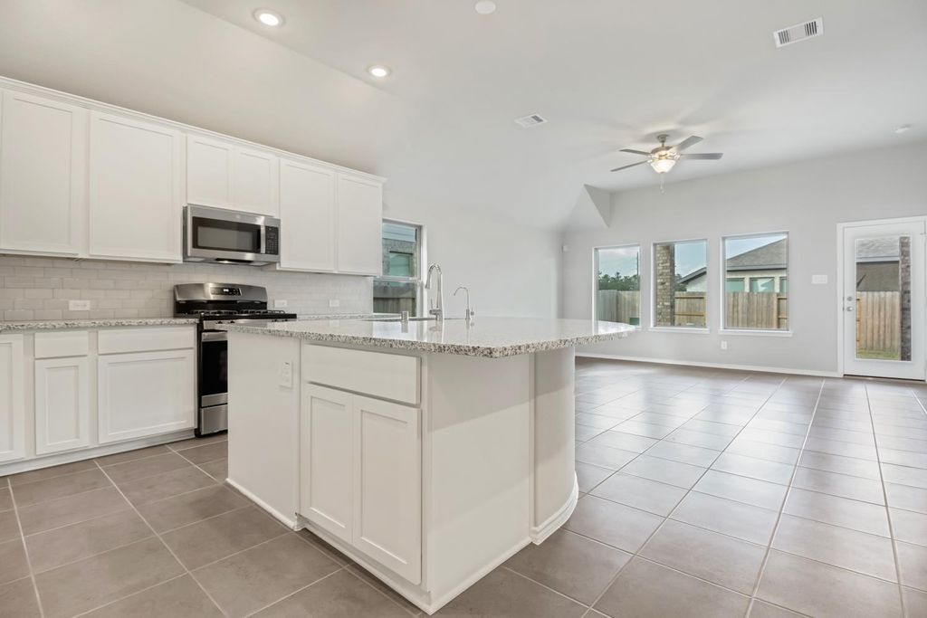 Photo of 9511 Sierra Crest Lane, Porter, TX 77365 (MLS # 91398927)